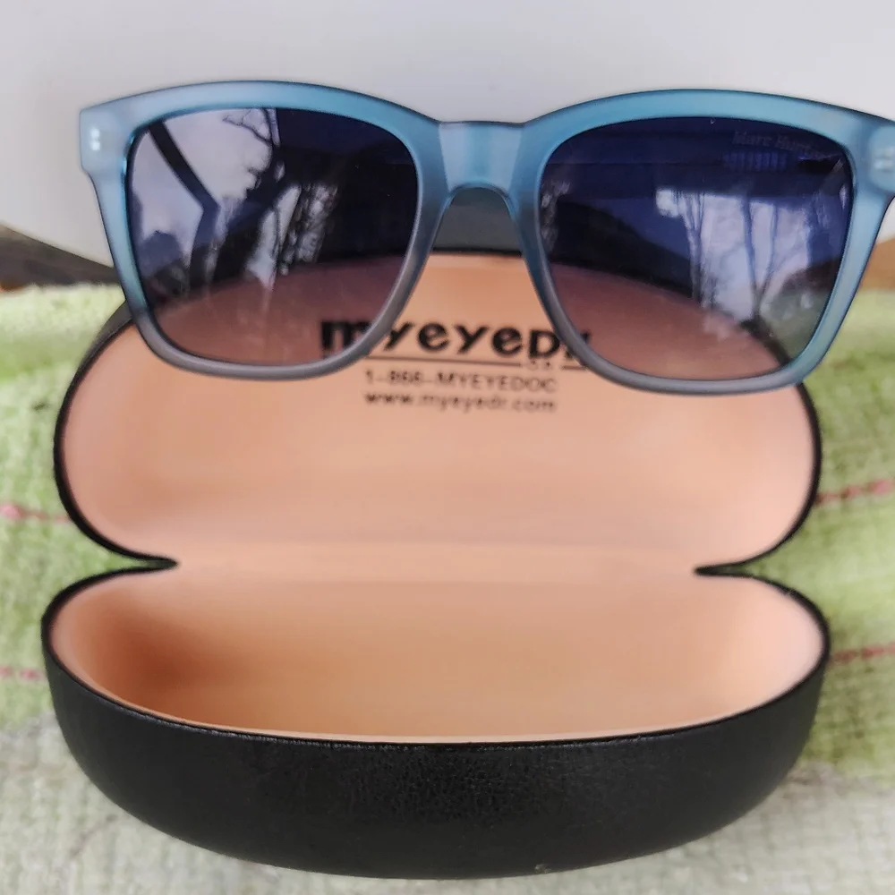 MARC HUNTER MENS NEW MATTE NAVY SUNGLASSES W/BONUS CASE